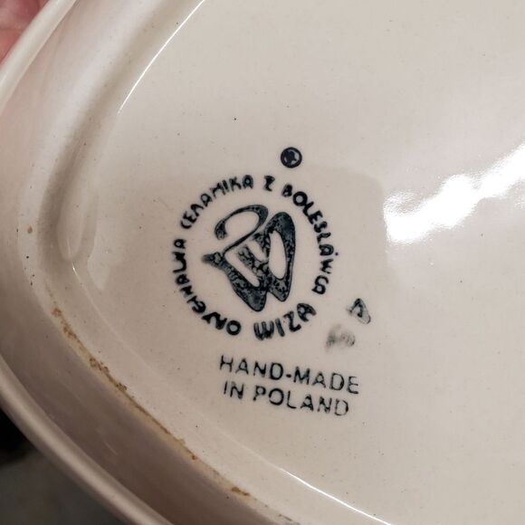 Polish Pottery Heart Shaped Bowl Mosquito Pattern - Picture 2 of 4